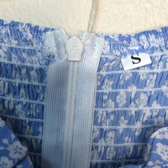 SHEIN Allover Blue & White Floral Print Ruched Bust Ruffle Hem Cami Dress S - Picture 4 of 13